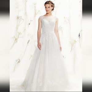 NWT White Lillian West Ballgown Lace Cap Sleeve Sheer Chest & Back Cover Beauty